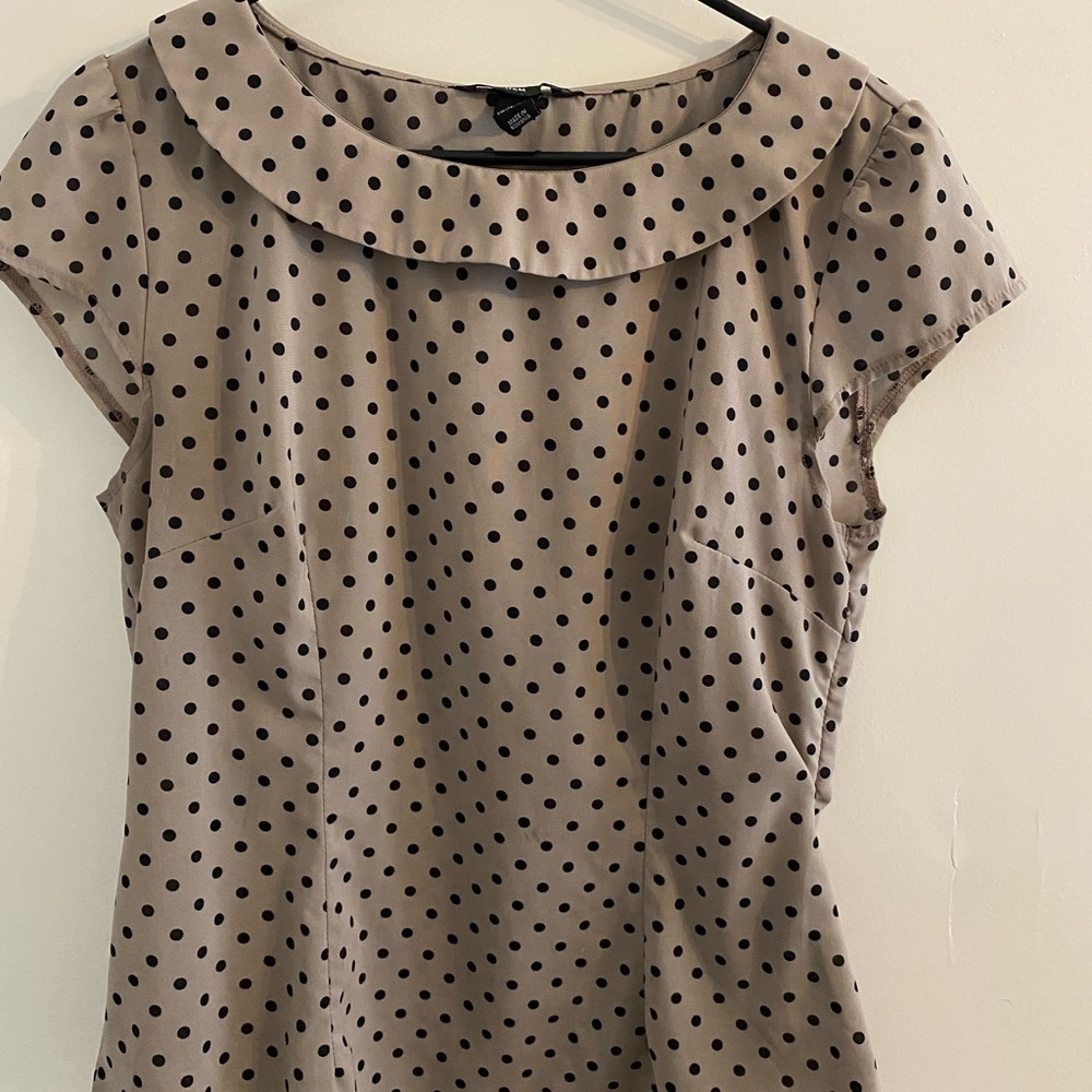 H&M fitted polka dot blouse